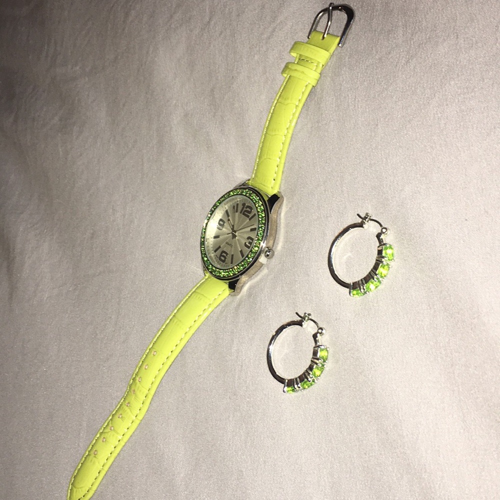 Watch and Earrings Jewelry Set